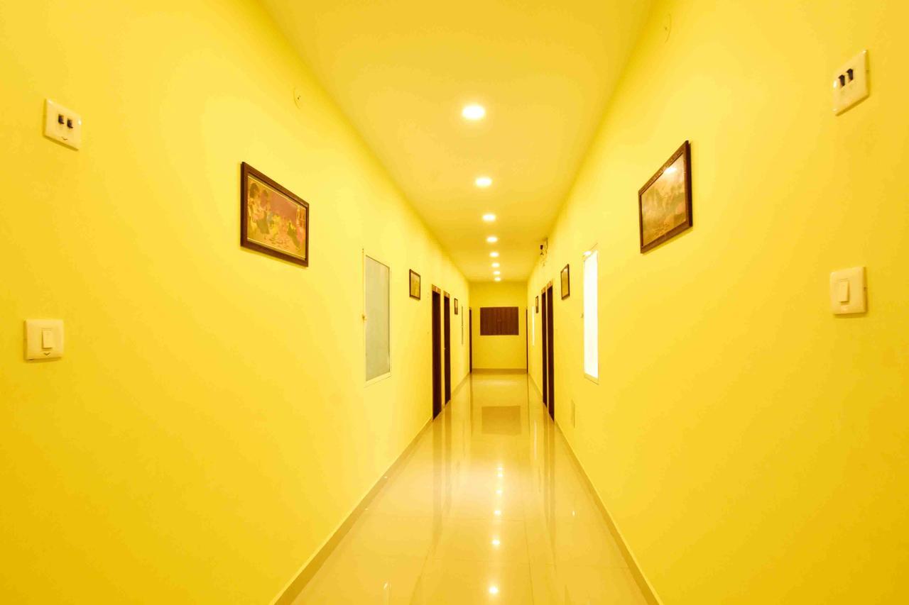 Hotel Hori Palace Ujjain Bagian luar foto