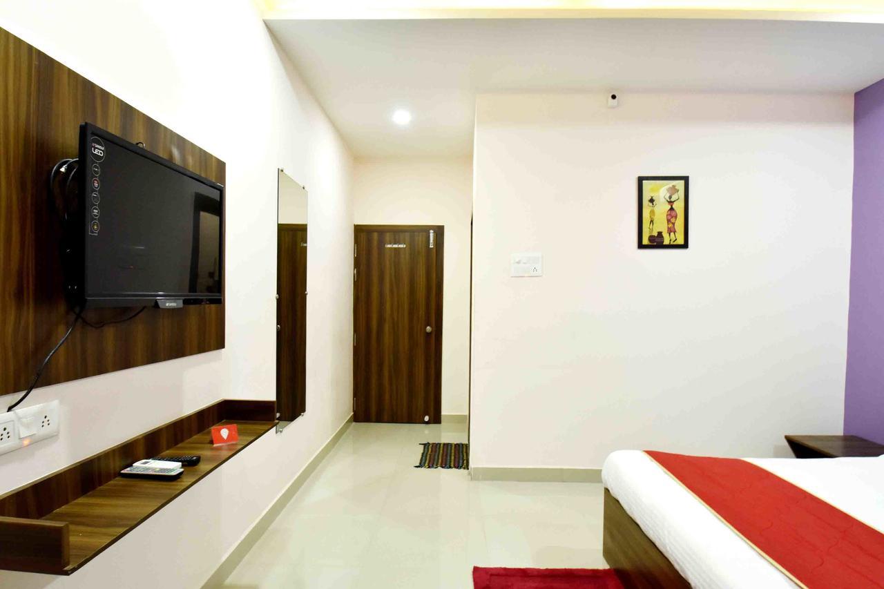 Hotel Hori Palace Ujjain Bagian luar foto